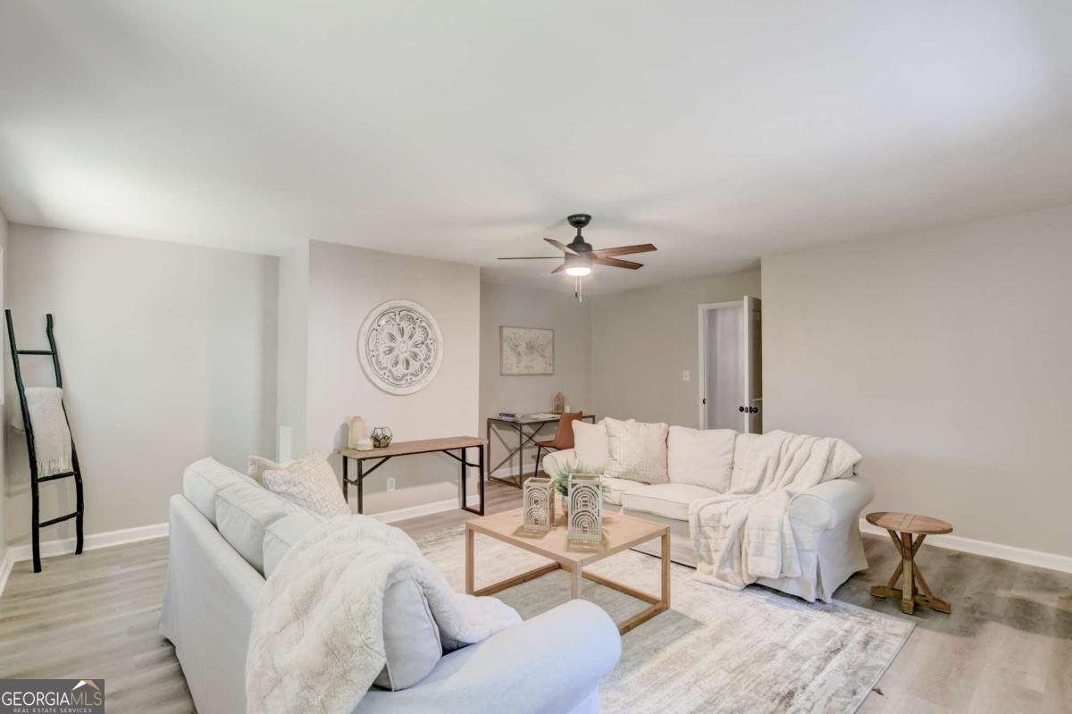 493 Woods Drive Atlanta - 21