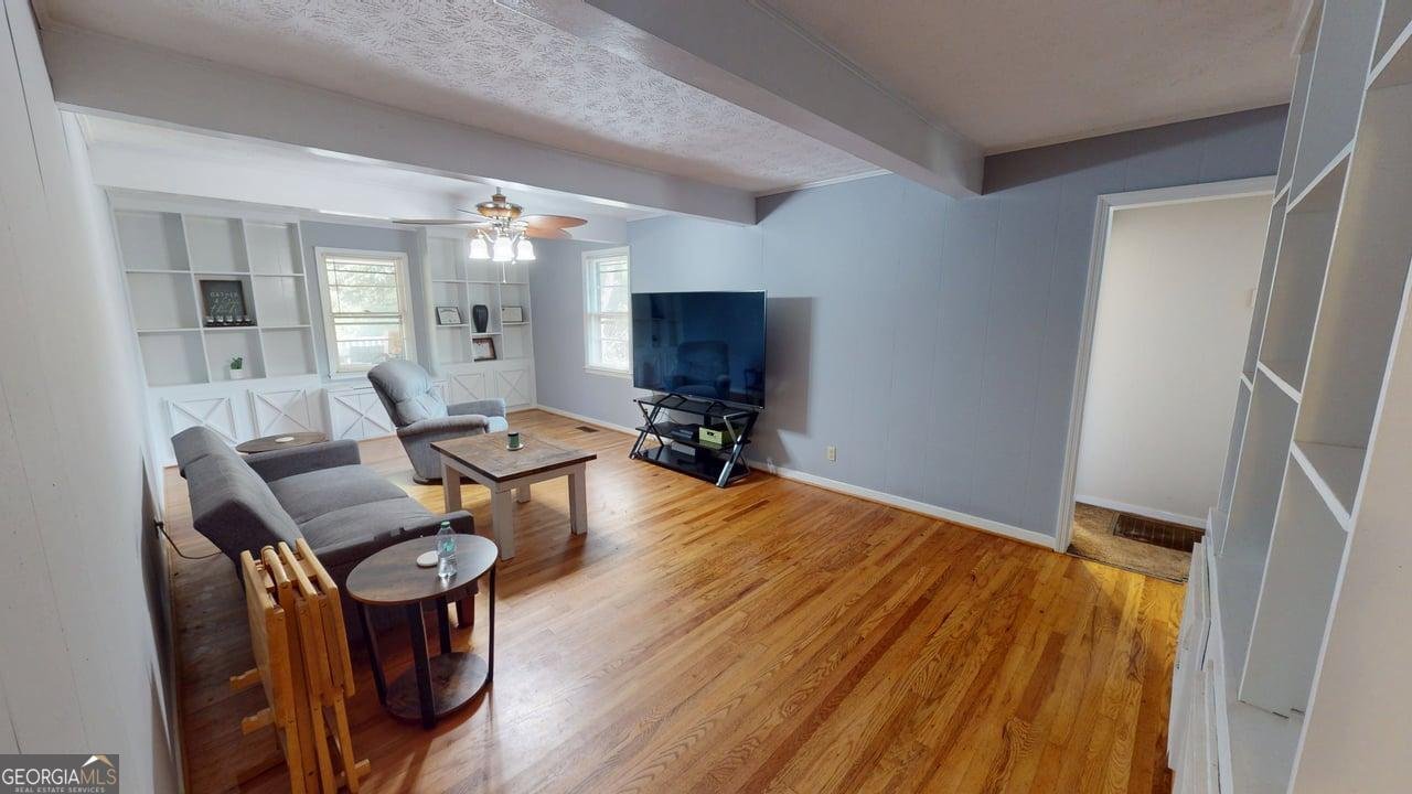 110 Mears Street Winder - 17