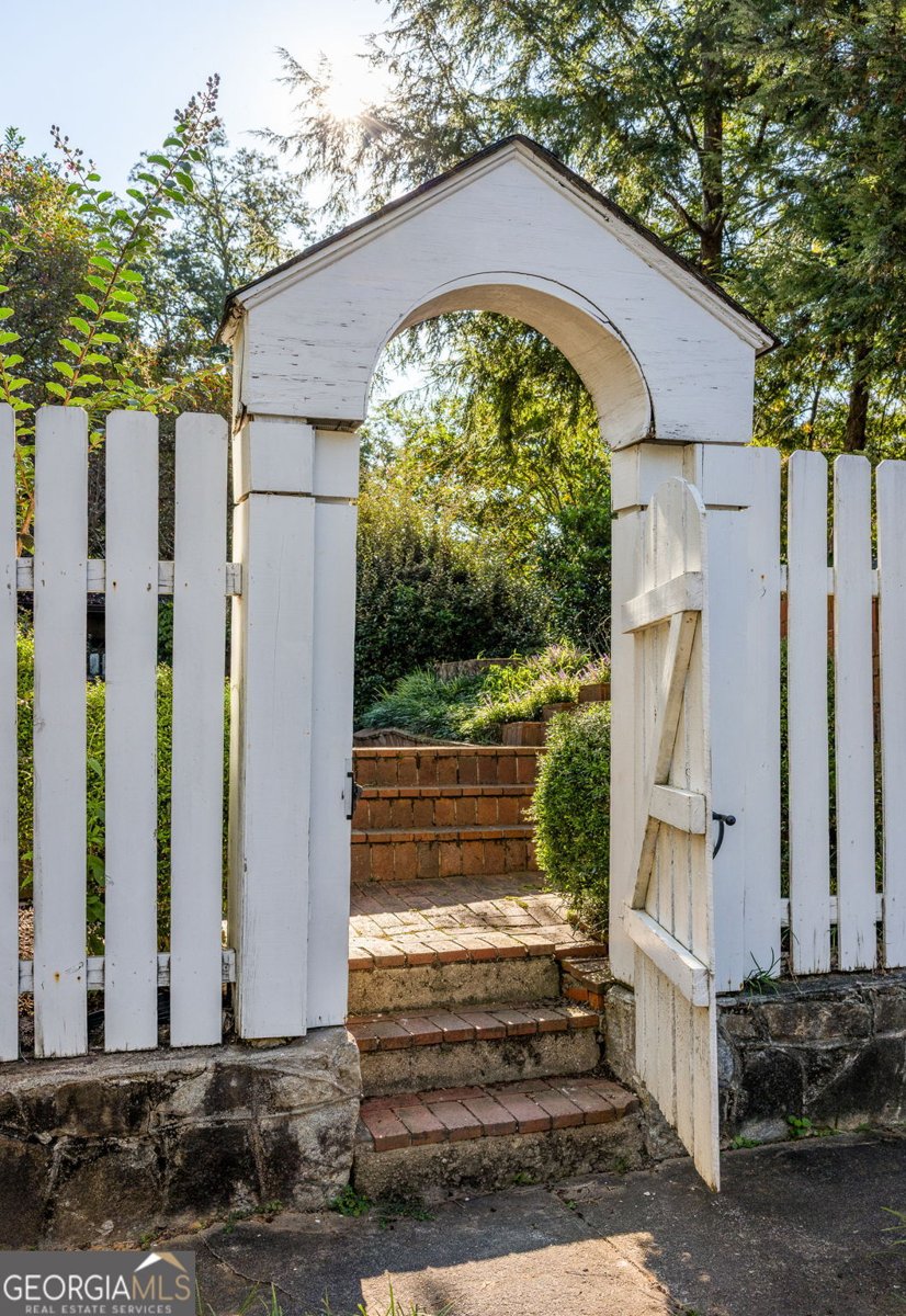 1583 McLendon Avenue Atlanta - 36