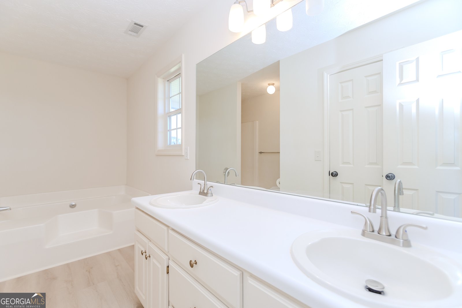 3885 Laurens Lane Snellville - 8