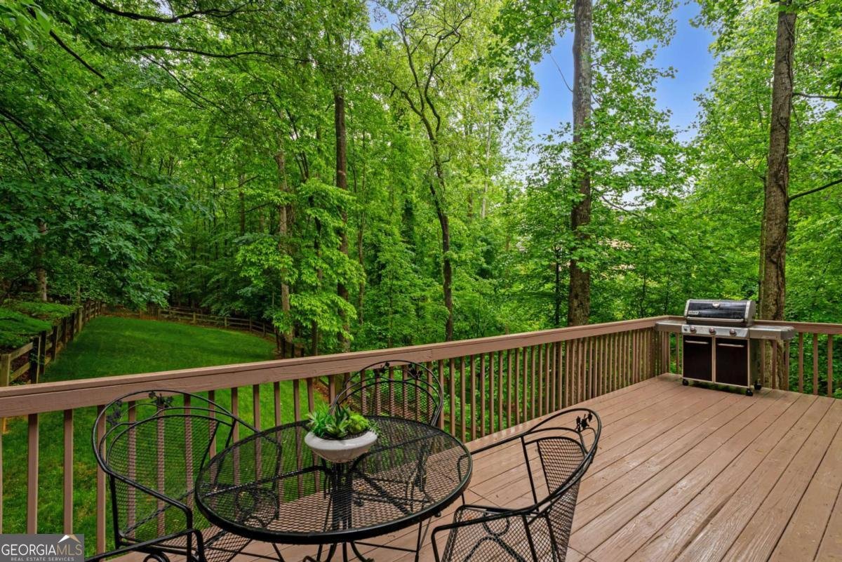 3370 Ashton Drive Suwanee - 23