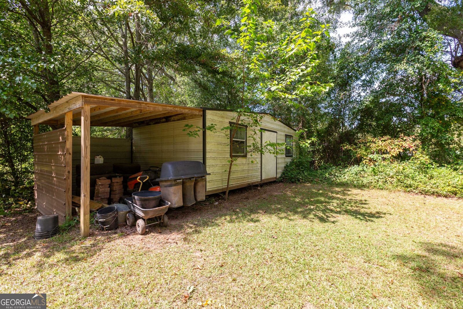 229 Kelly Farms Drive Luthersville - 44