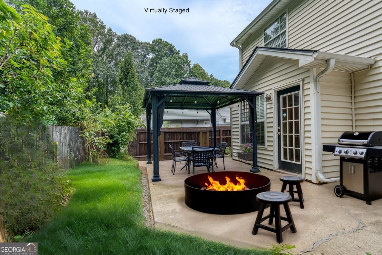 318 Lee Miller Drive Suwanee - 27
