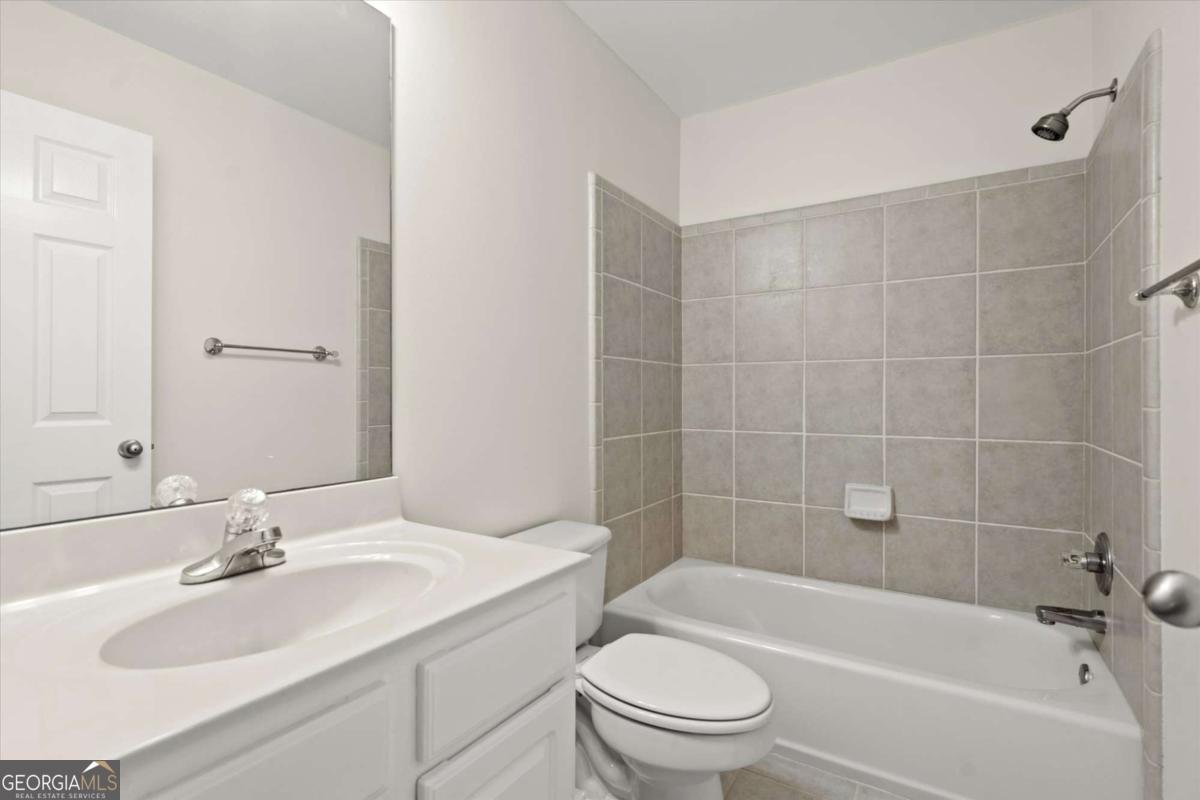 4123 Gold Mill Ridge Canton - 48