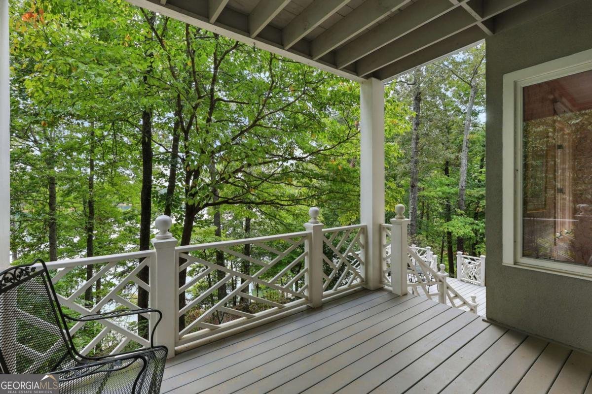 951 East Lake Drive Gainesville - 25