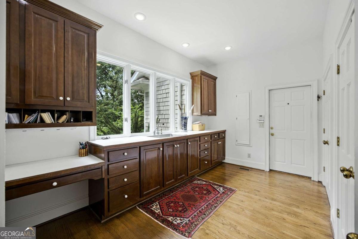 951 East Lake Drive Gainesville - 6