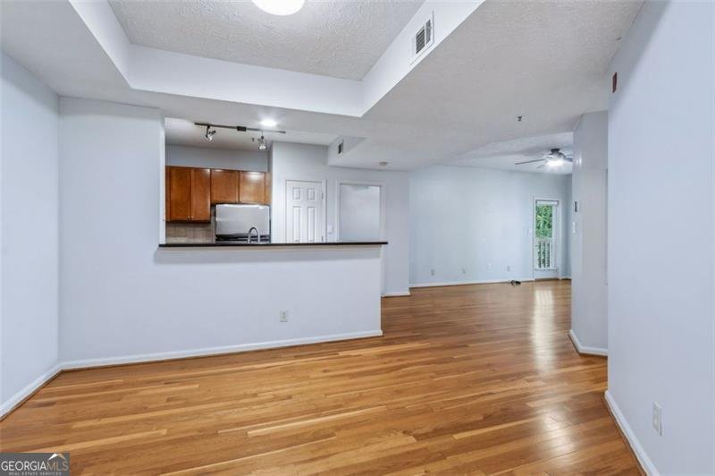 1250 Parkwood Circle Atlanta - 19