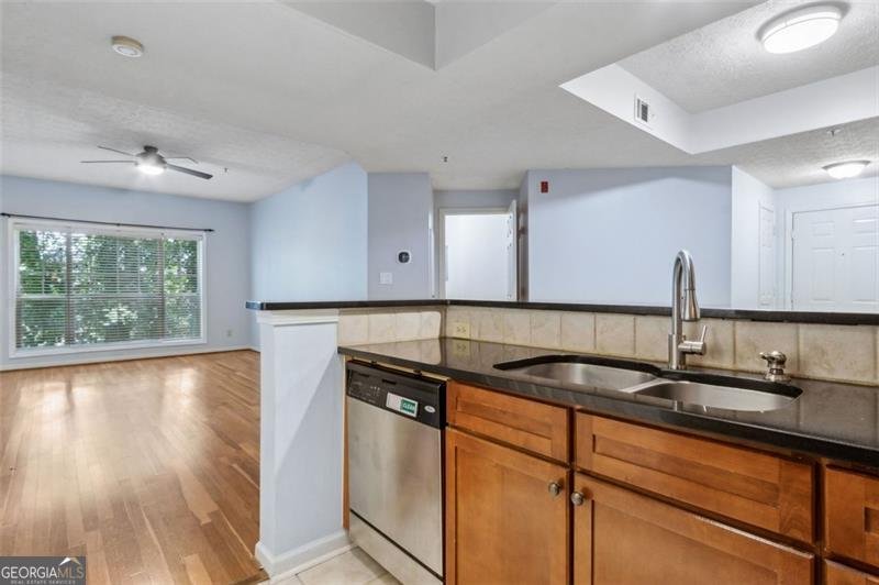 1250 Parkwood Circle Atlanta - 29