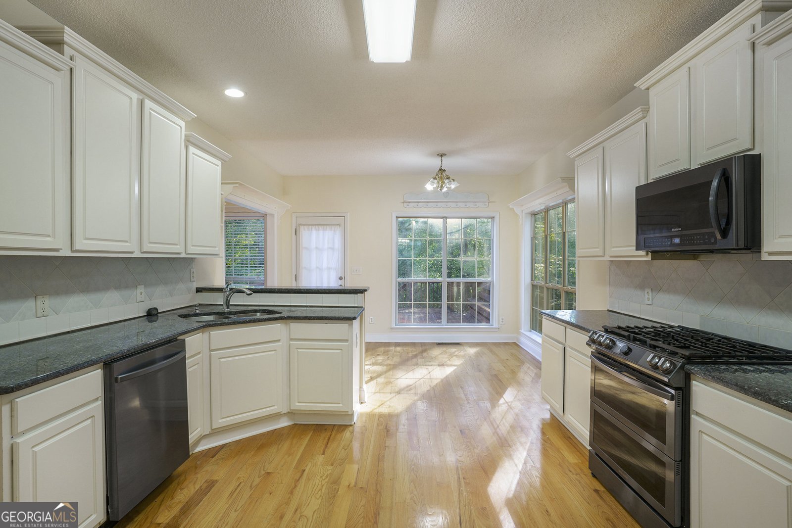 407 River Forest Drive Mcdonough - 10