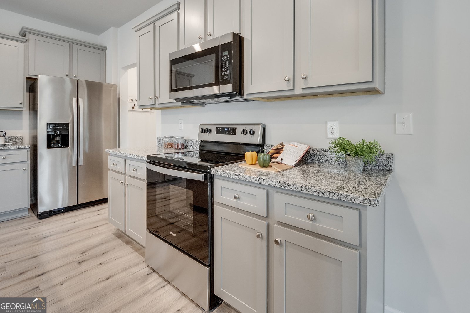 7439 Knoll Hollow Road Lithonia - 23