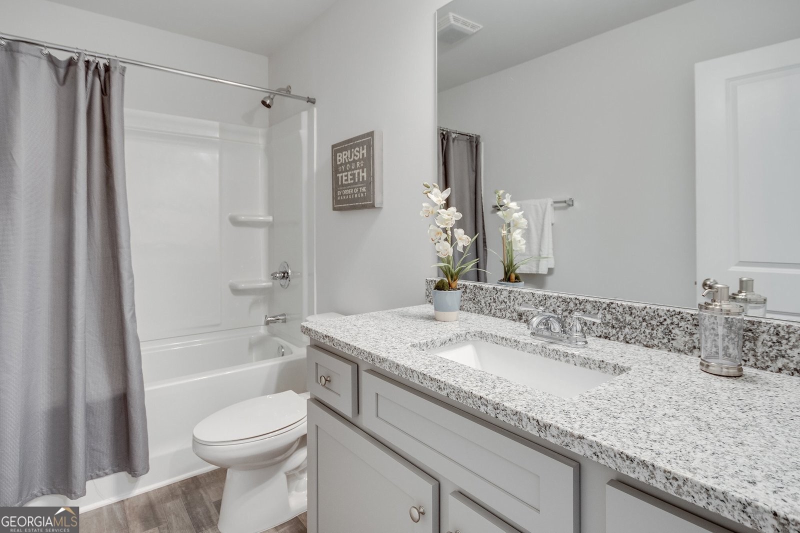 7439 Knoll Hollow Road Lithonia - 40
