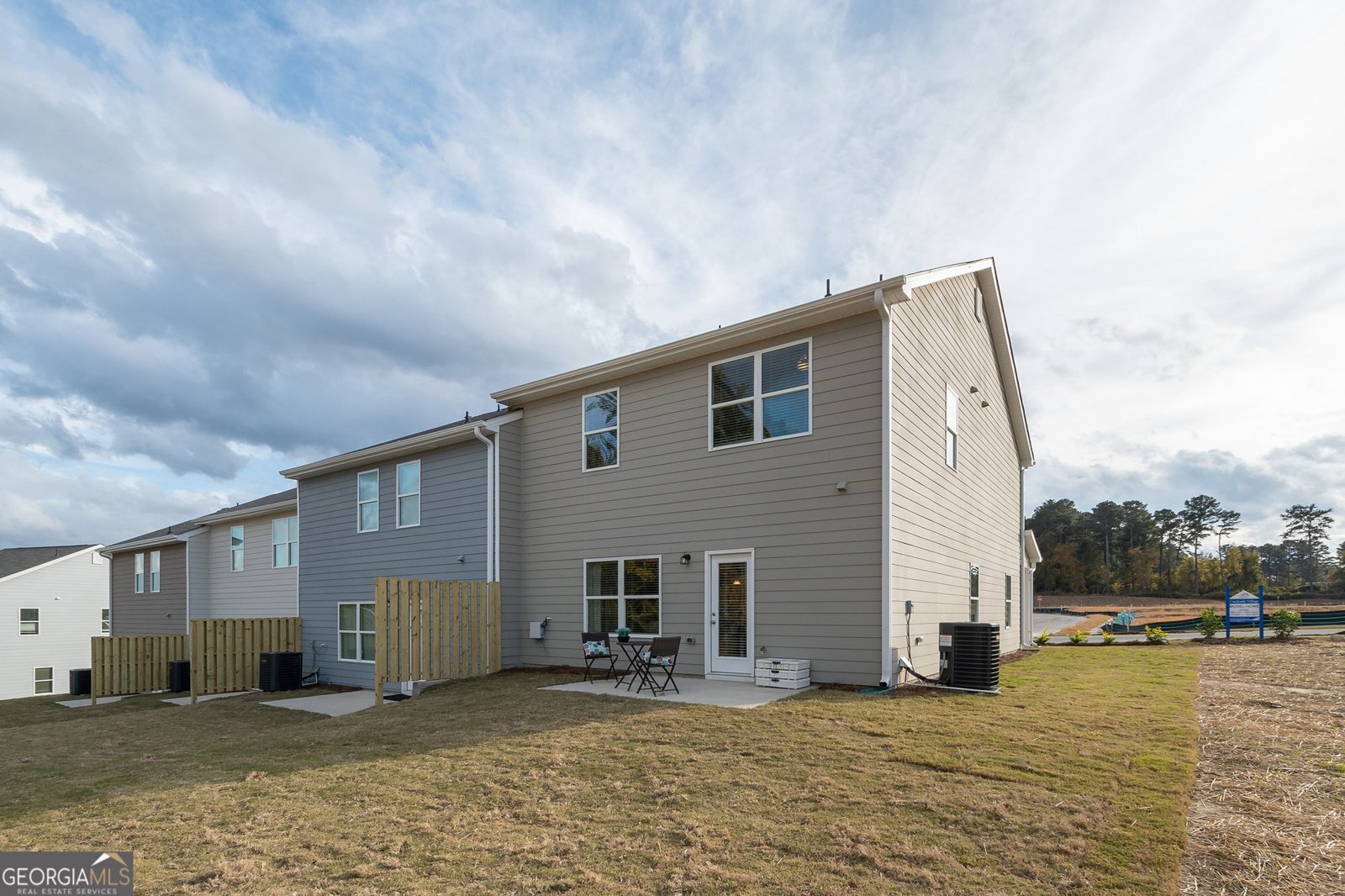 7439 Knoll Hollow Road Lithonia - 43