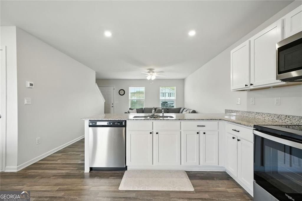207 Coventry Court Kingston - 11