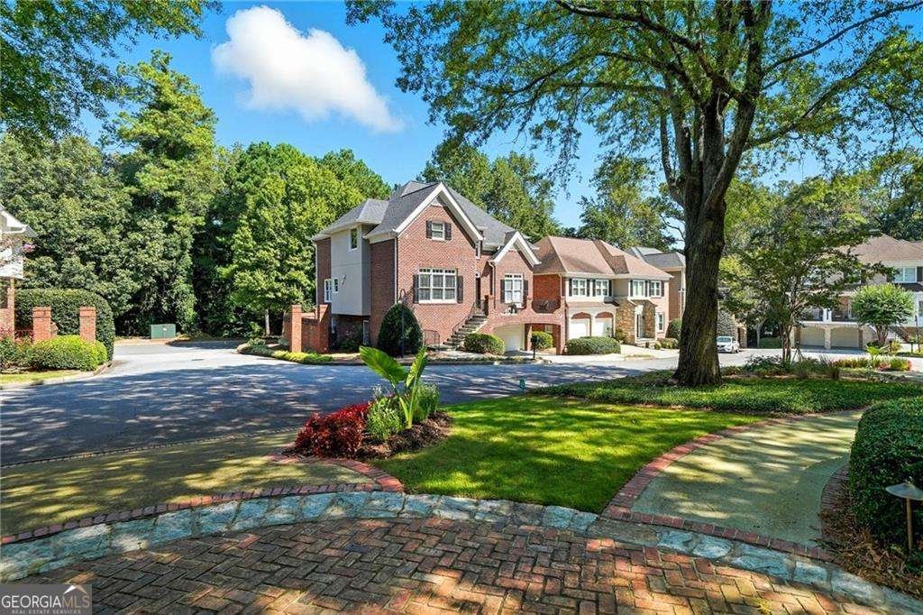 1154 Fairway Gardens Brookhaven - 60