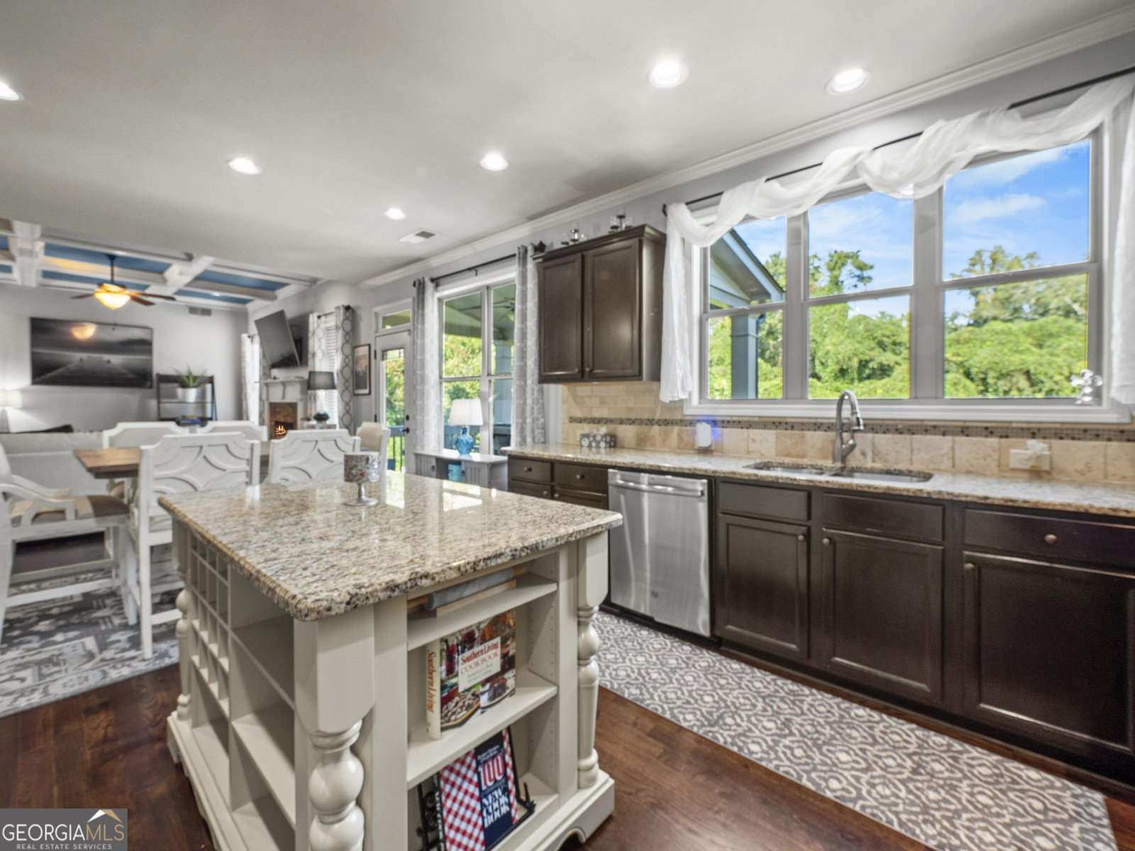 6321 Marcelina Court Braselton - 9