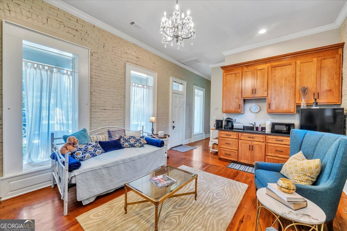 619 College Street Macon - 16