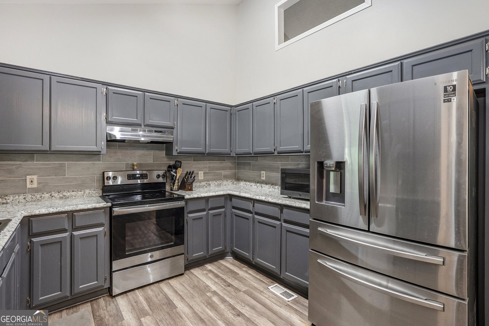 1534 Oakhill Drive Auburn - 9