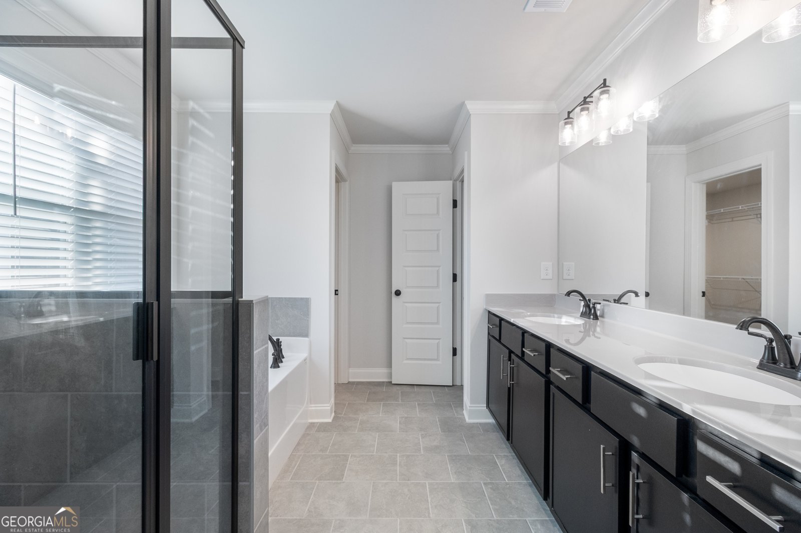 440 Banff Drive Winder - 14