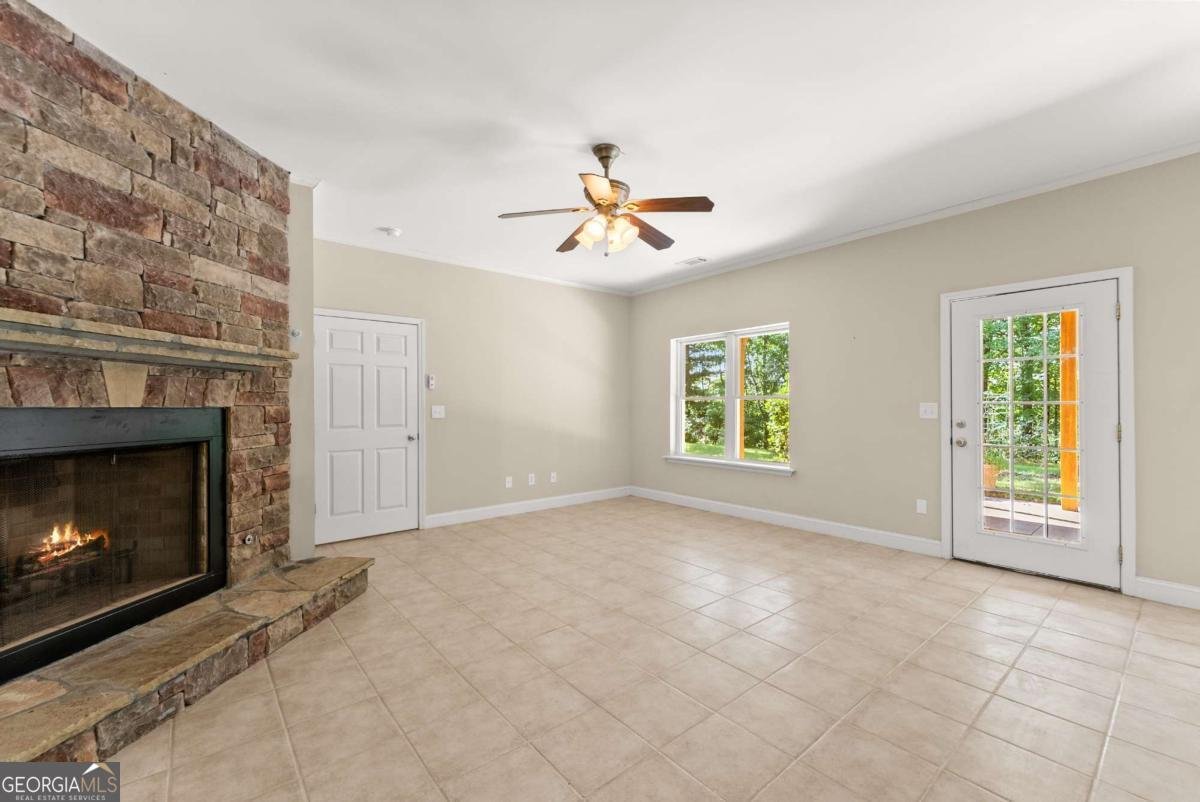322 Westwind Trail Clayton - 45