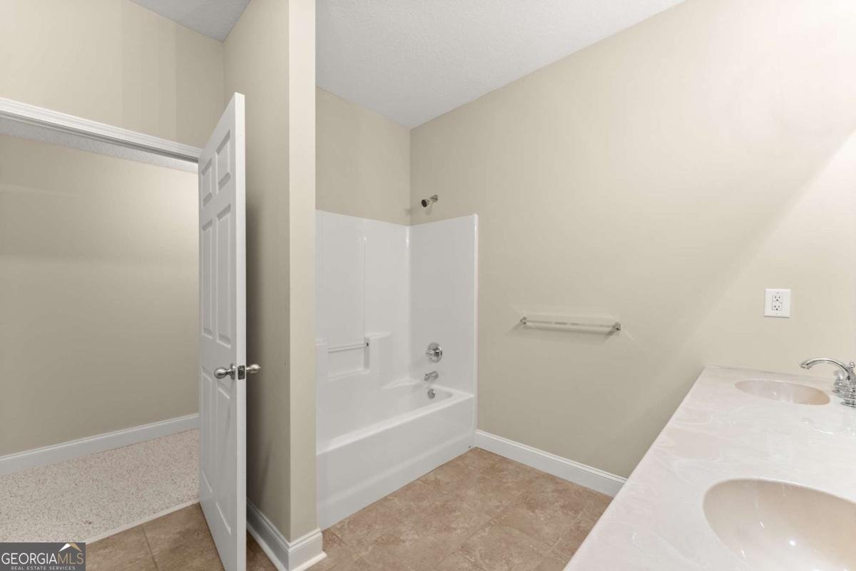 322 Westwind Trail Clayton - 50