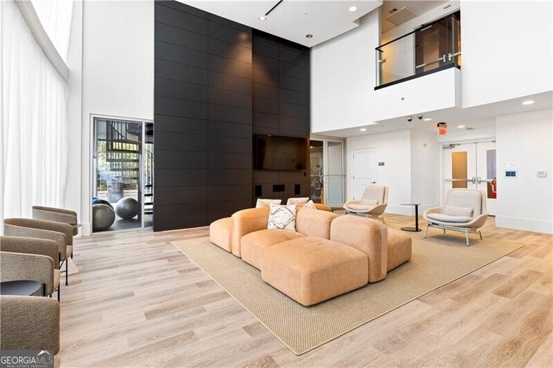 3324 Peachtree Road Atlanta - 36