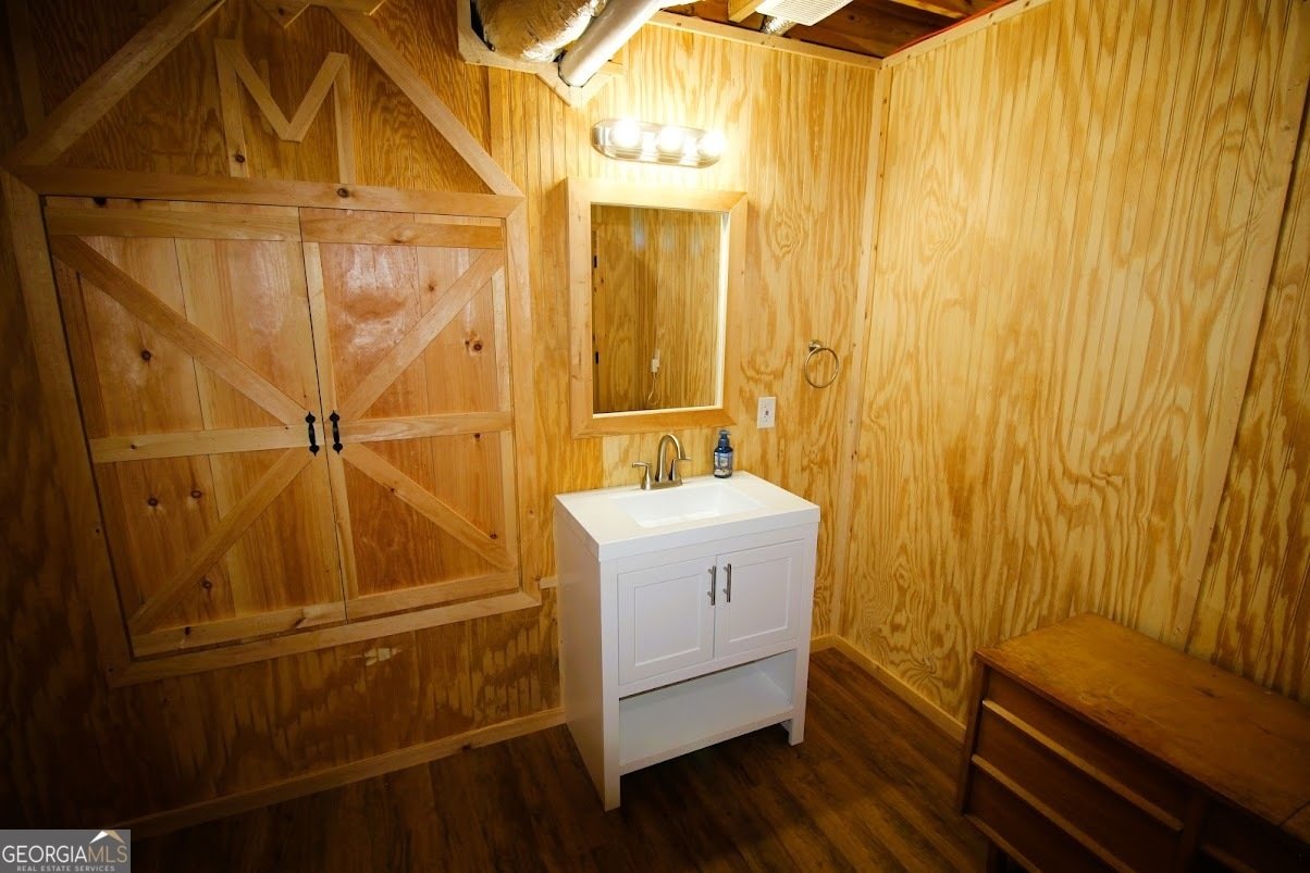 767 Addison Road Buchanan - 16