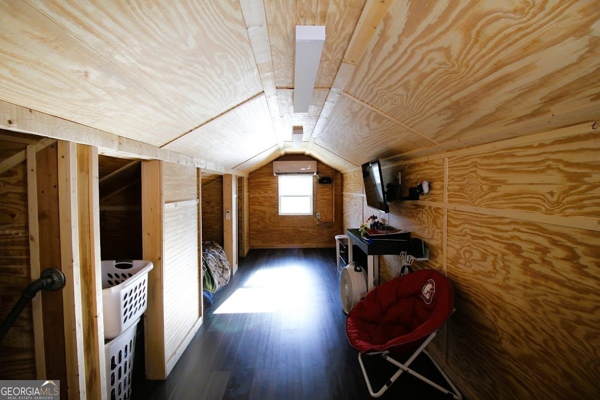 767 Addison Road Buchanan - 23