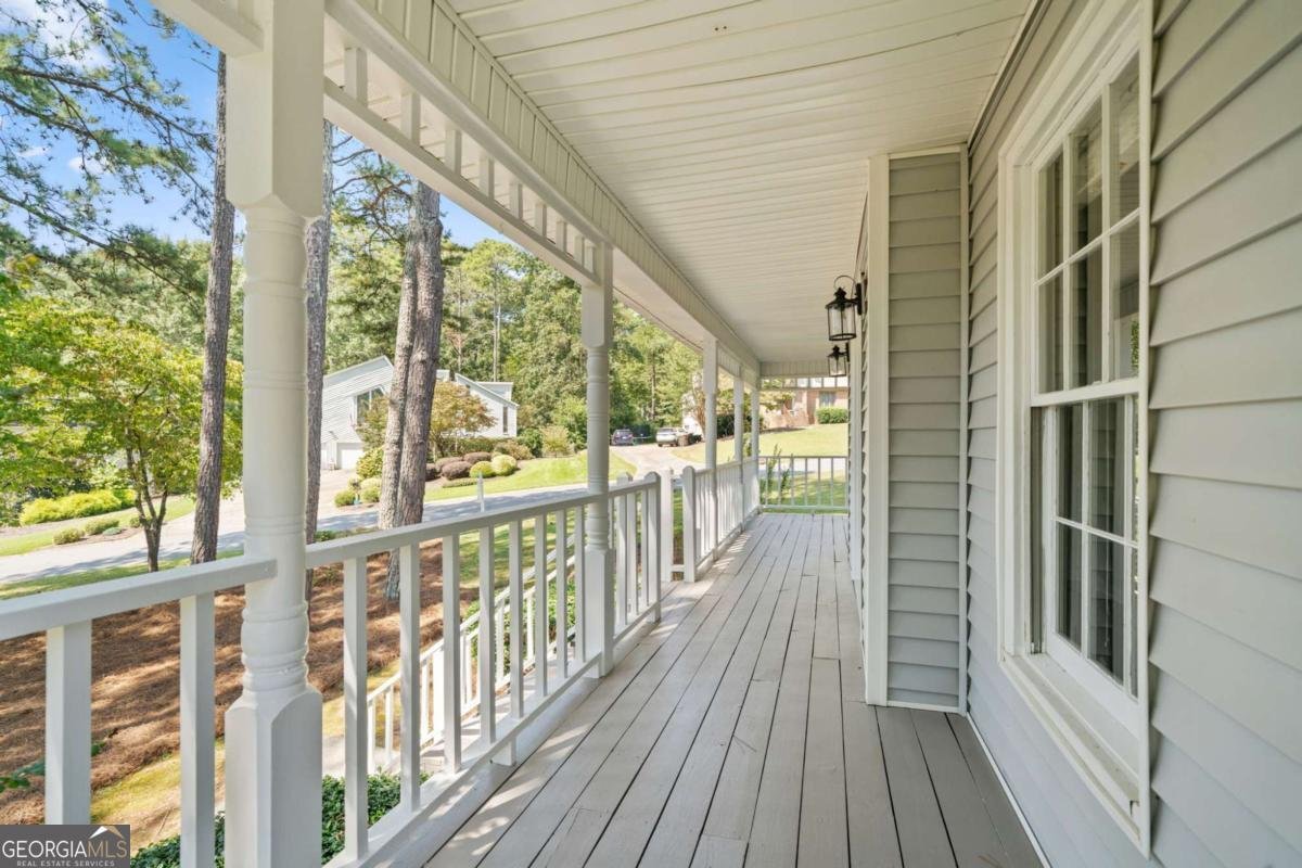597 Farmbrook Trail Kennesaw - 2