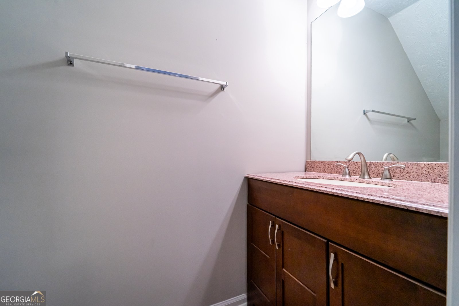 148 Willow Stream Court Roswell - 10