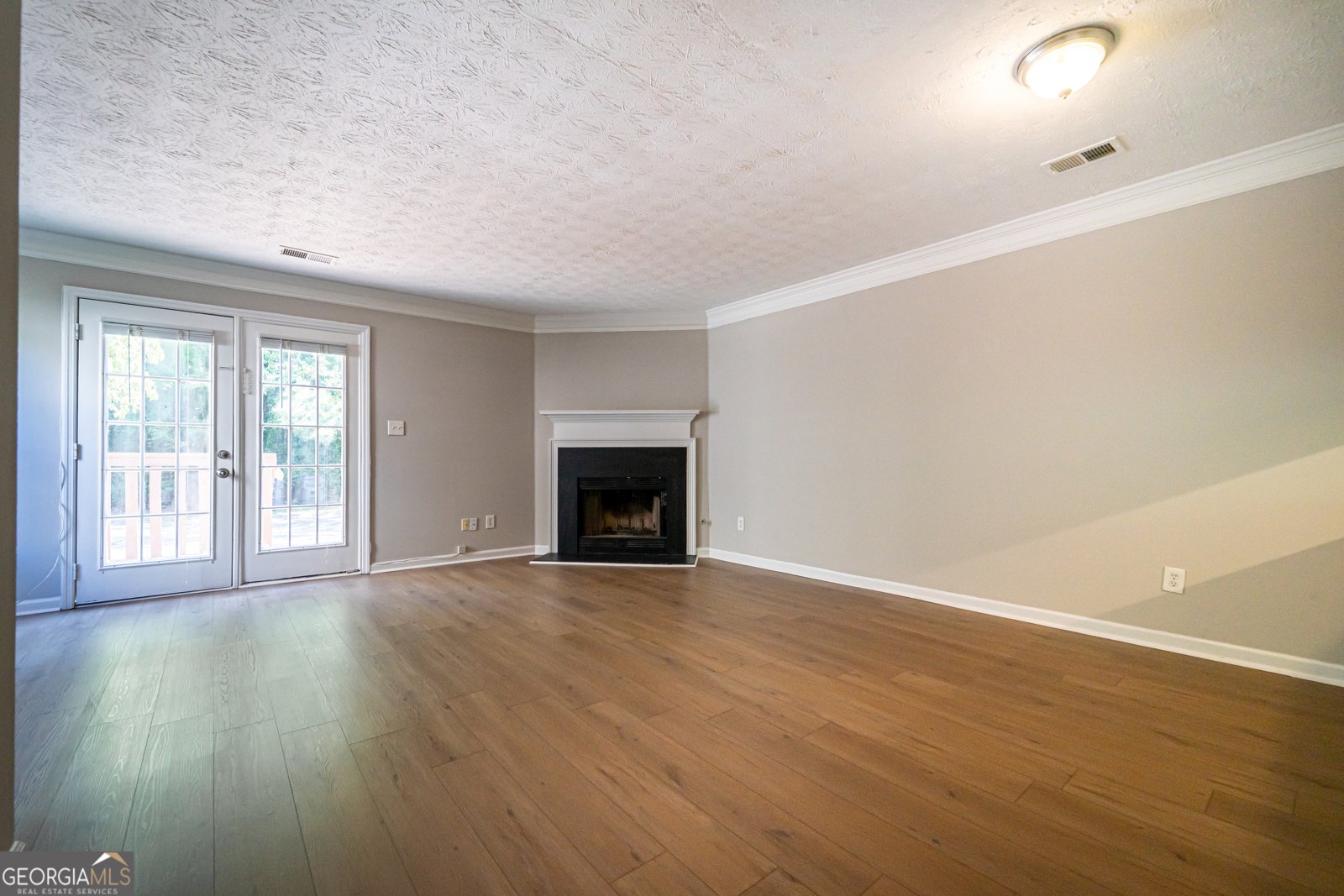 148 Willow Stream Court Roswell - 7