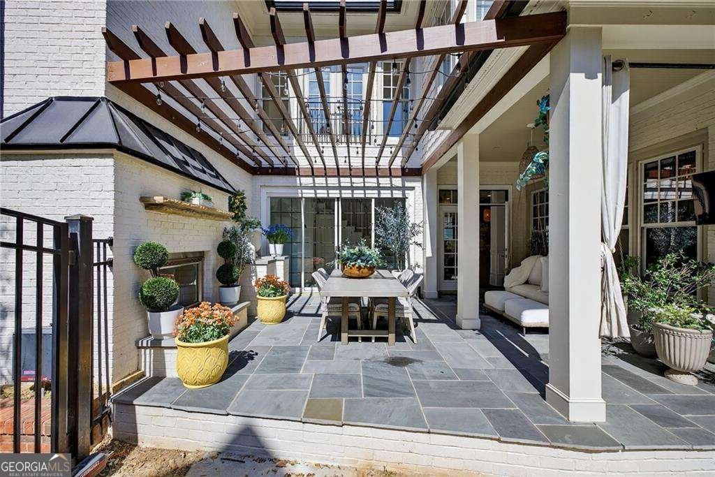 953 Faith Avenue Atlanta - 29