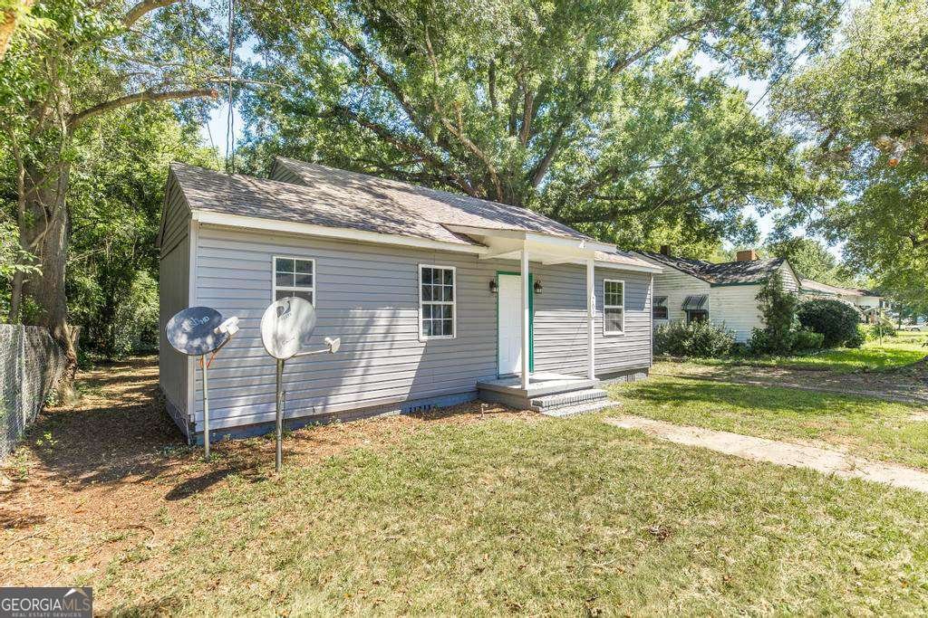 209 Calhoun Street Fort Valley - 2