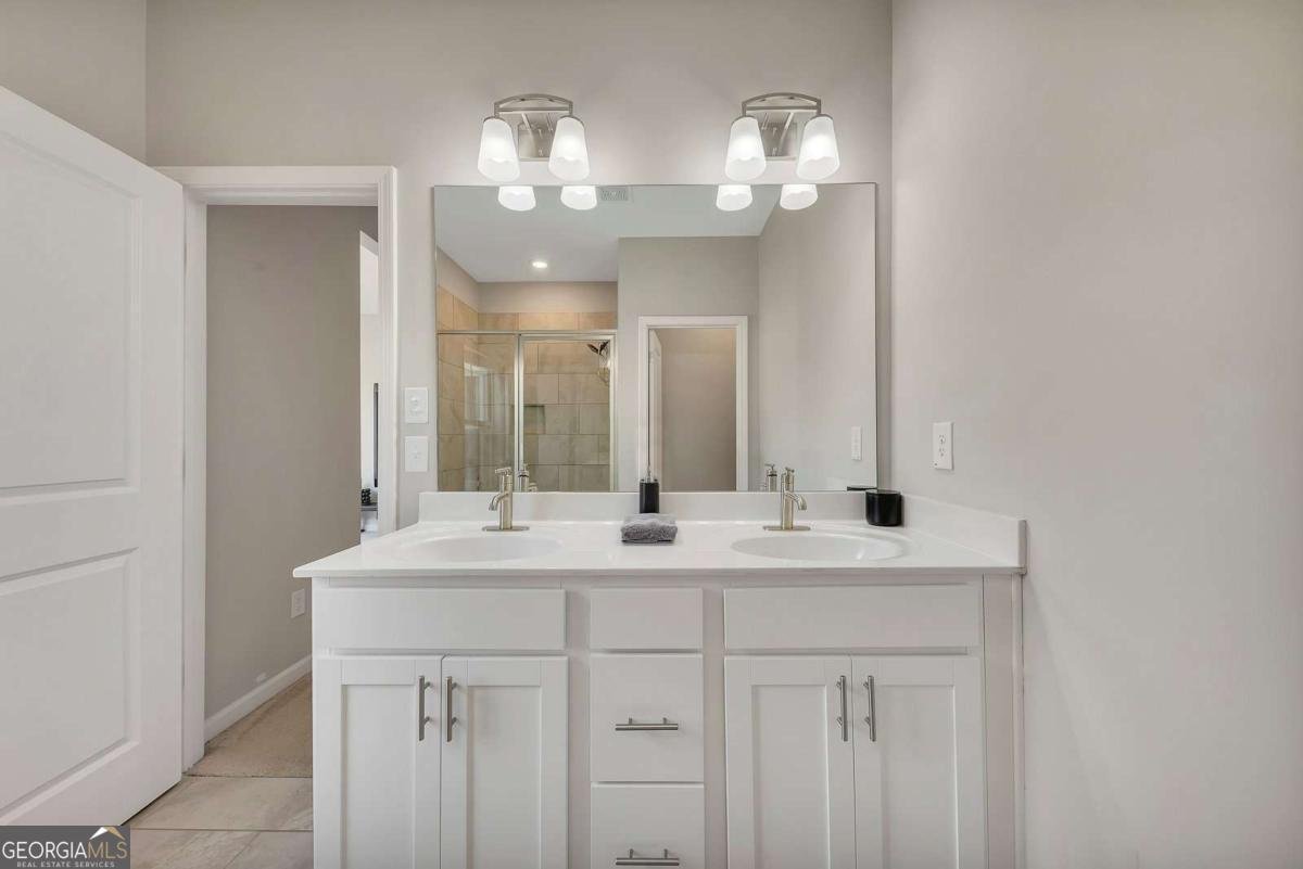 713 Brecklin Lane Woodstock - 30