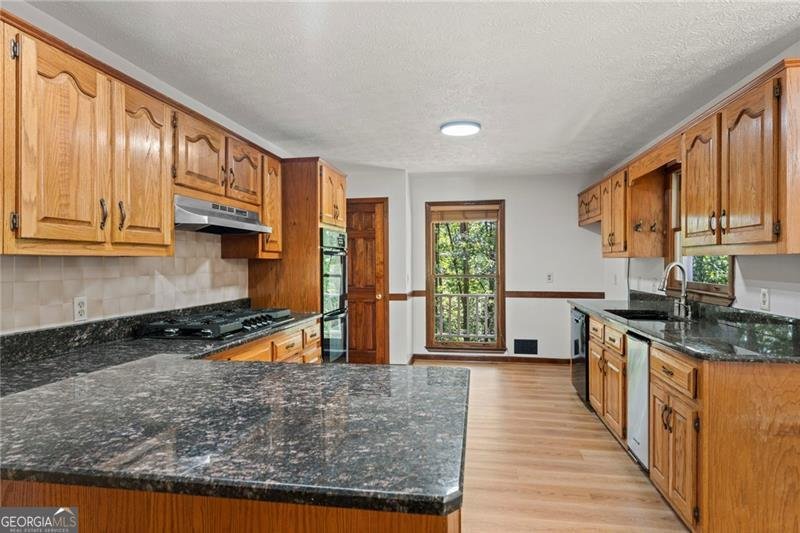3555 Chattahoochee Road Cumming - 13