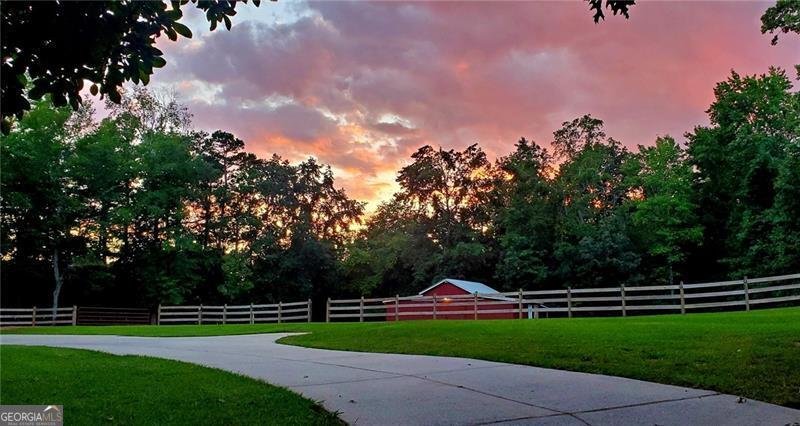 3555 Chattahoochee Road Cumming - 3