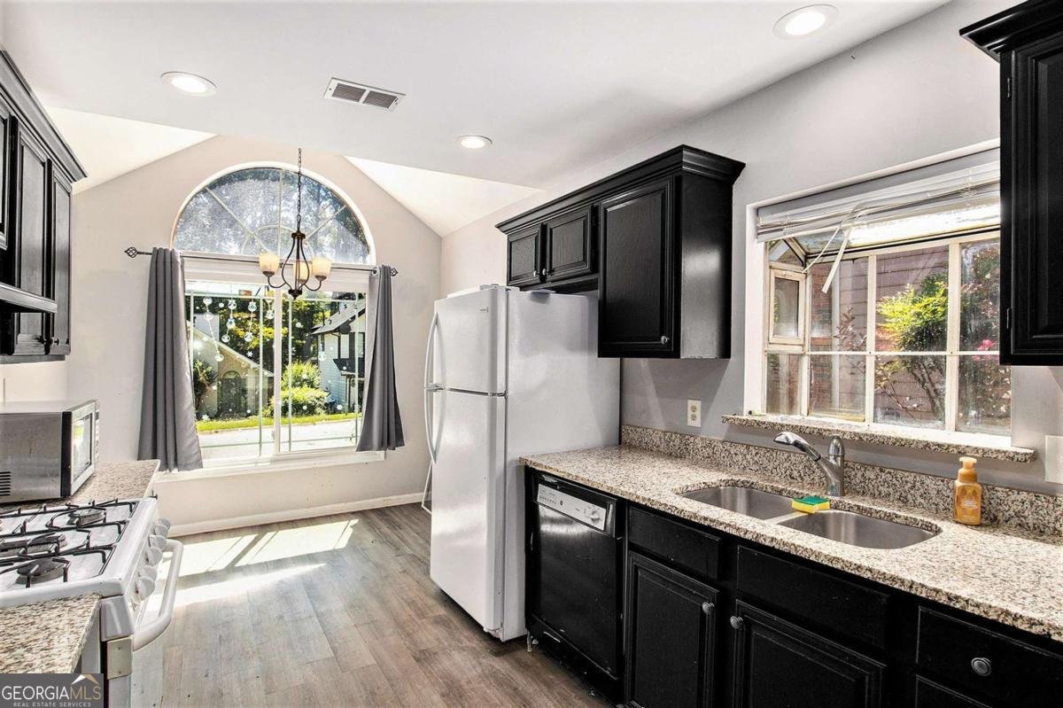 1264 Watercrest Circle Lawrenceville - 10