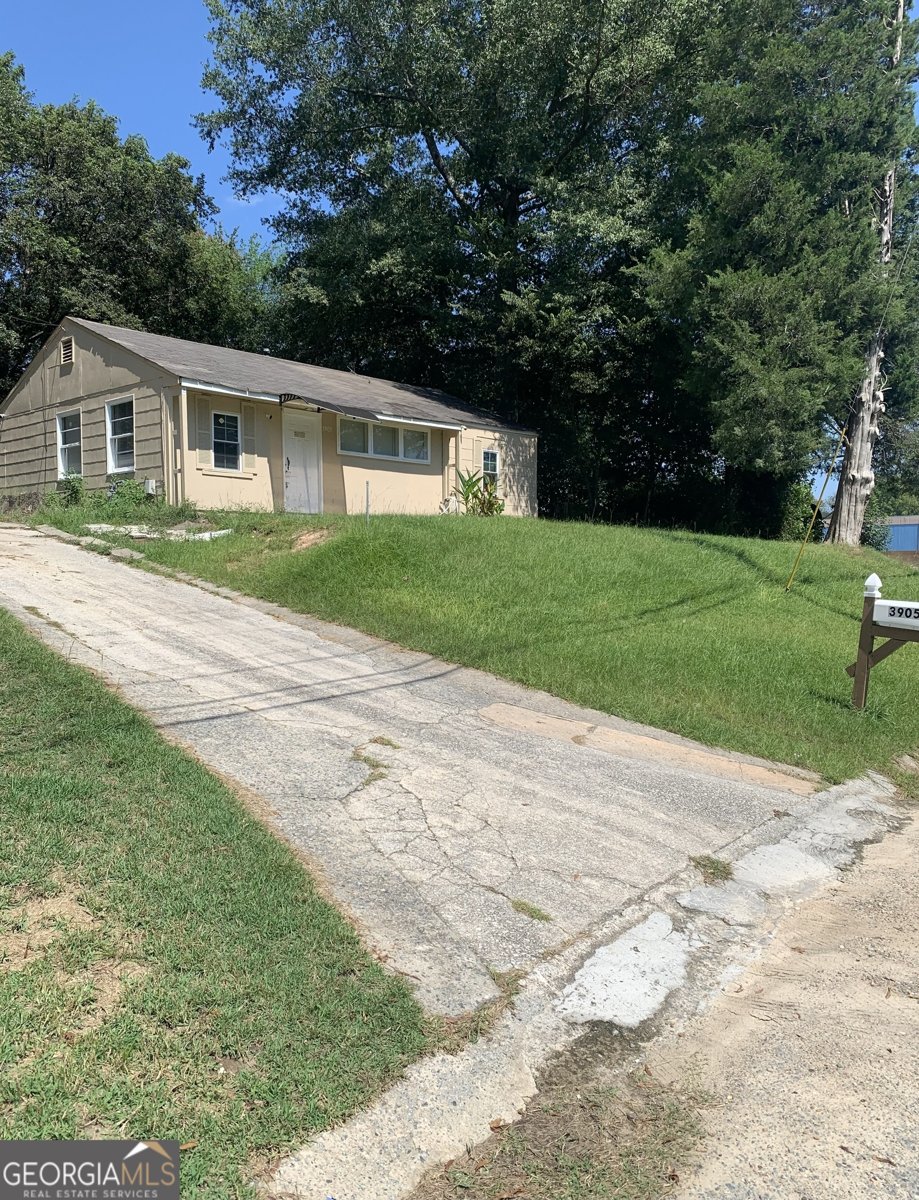 3905 Saint Charles Place Macon - 3