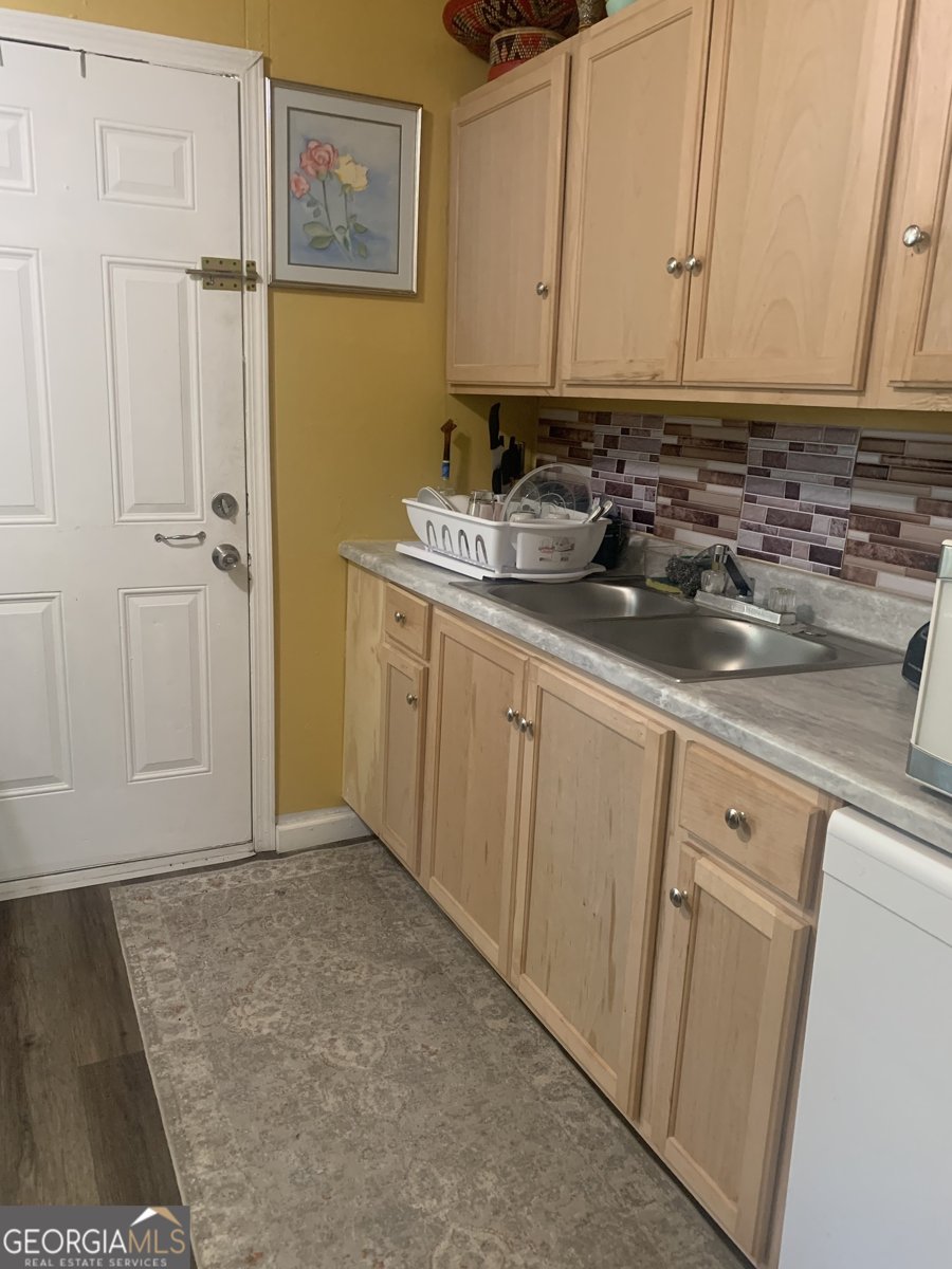 3905 Saint Charles Place Macon - 8