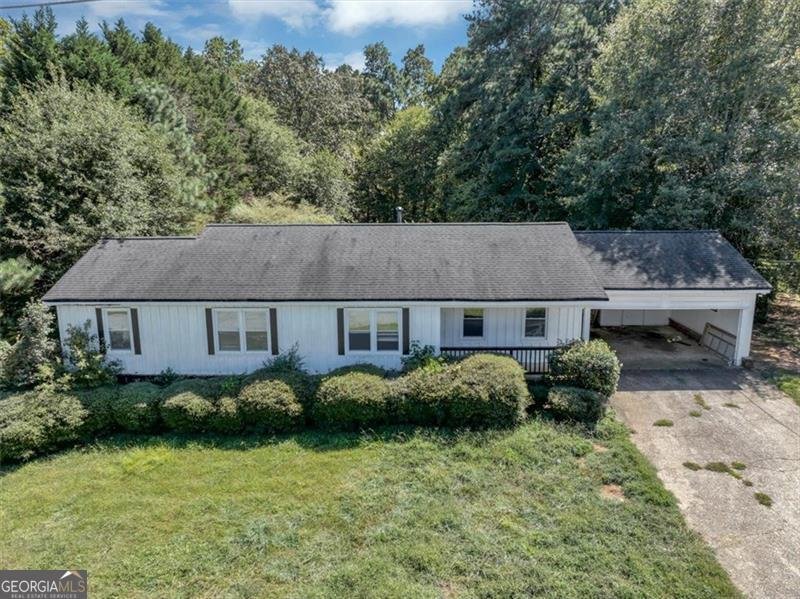 6867 LAURELWOOD Drive Douglasville - 6
