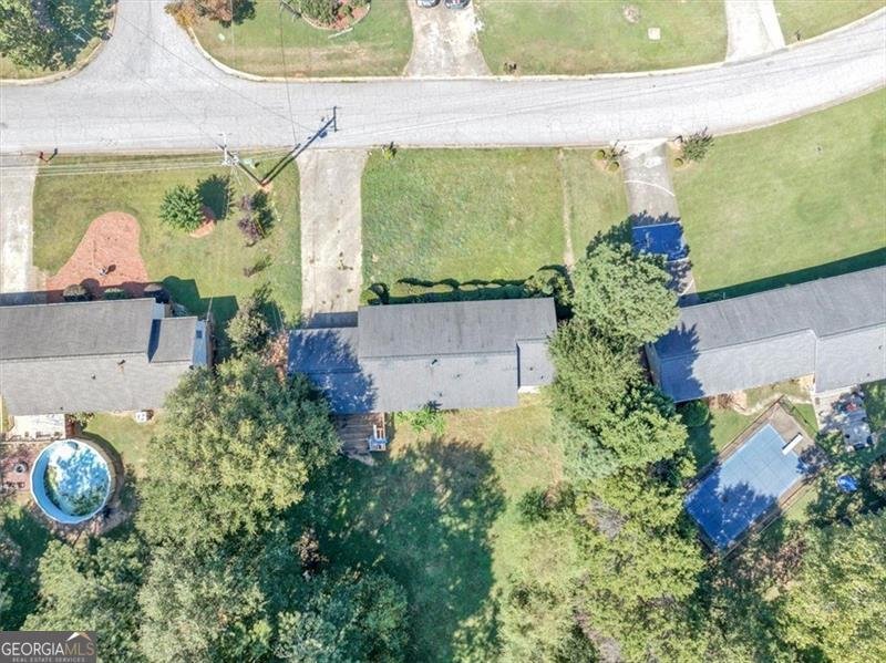 6867 LAURELWOOD Drive Douglasville - 8