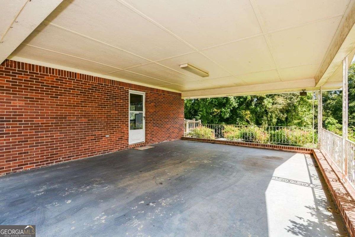 3811 Hurt Road Smyrna - 33