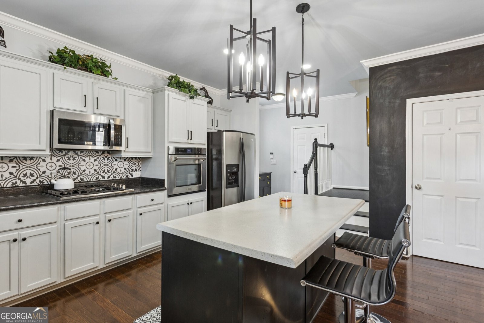 6162 Red Maple Road Atlanta - 23