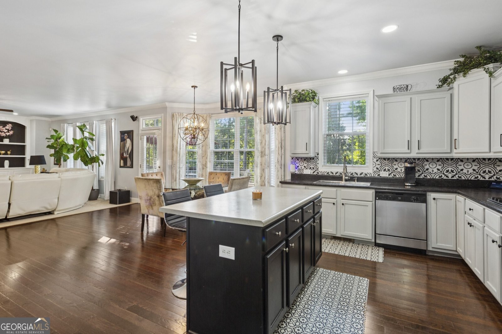 6162 Red Maple Road Atlanta - 25