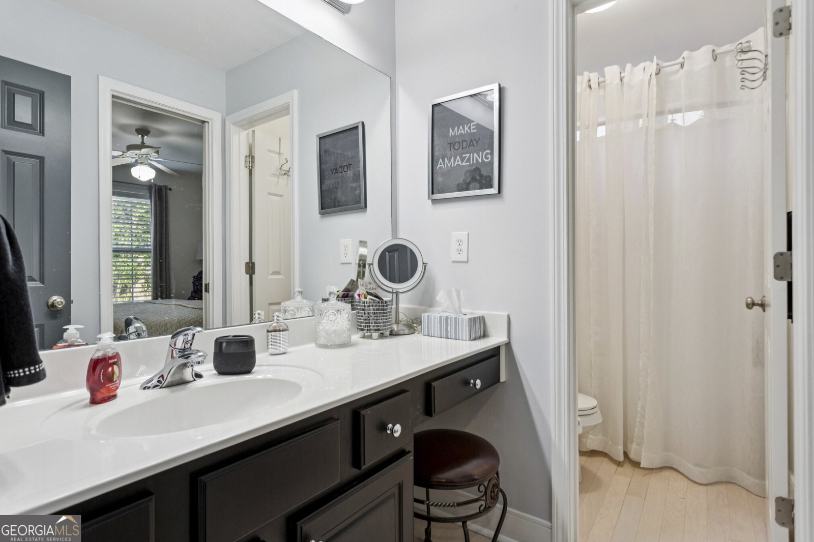 6162 Red Maple Road Atlanta - 37