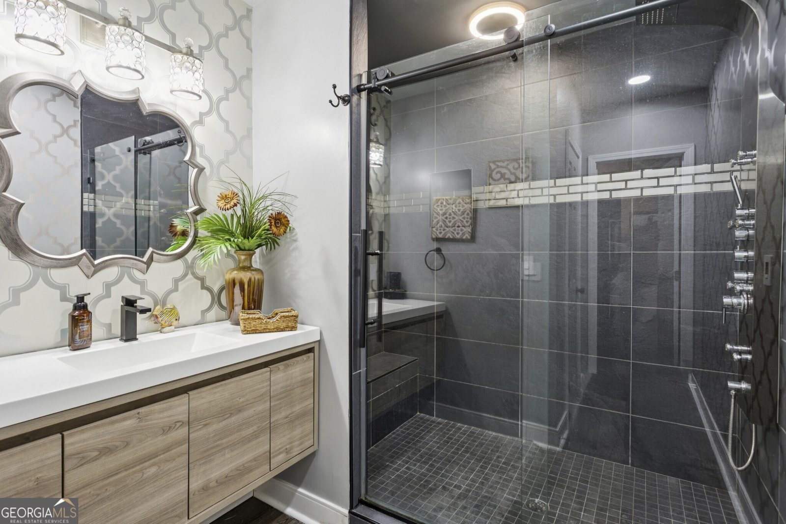 6162 Red Maple Road Atlanta - 45