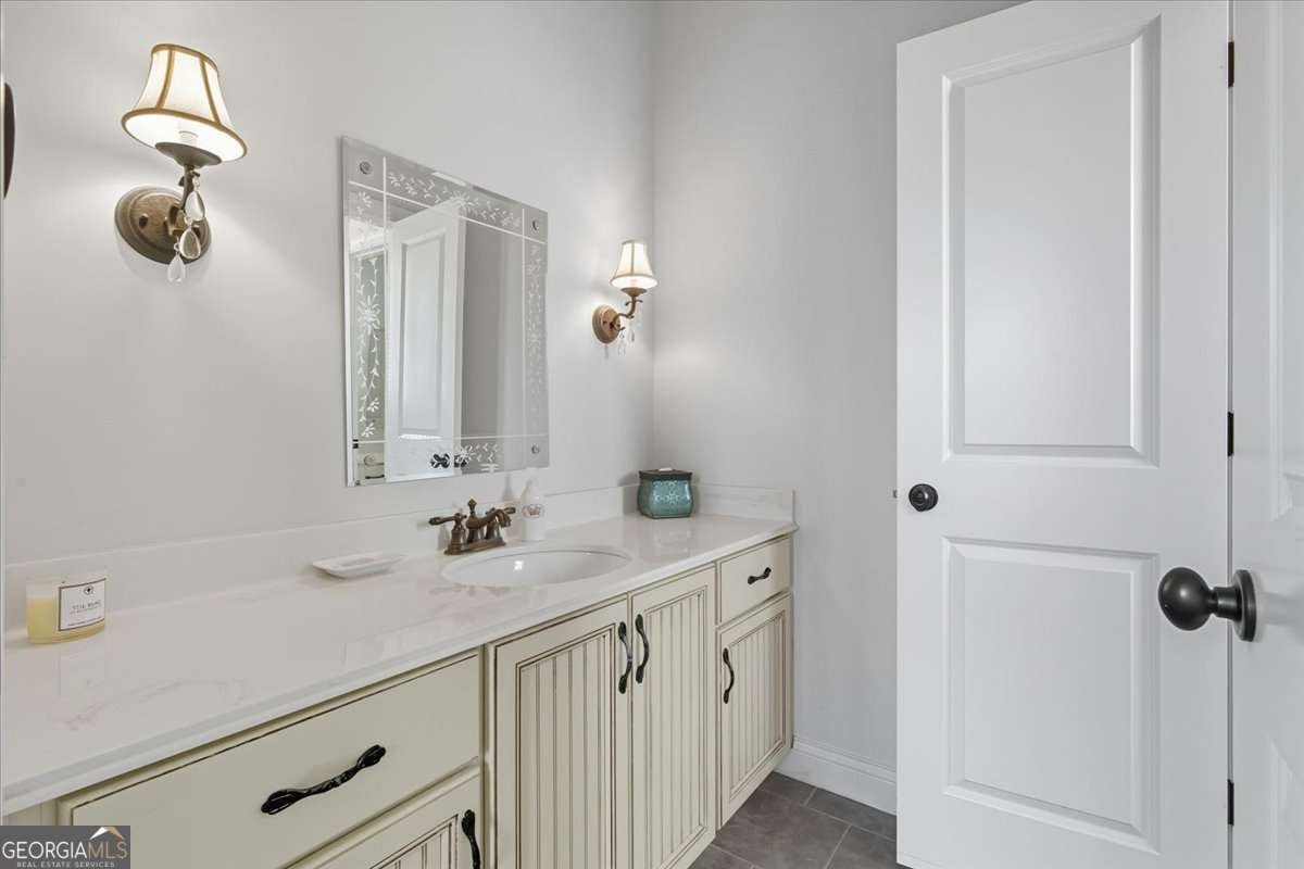 150 Azalea Lakes Court Dallas - 33