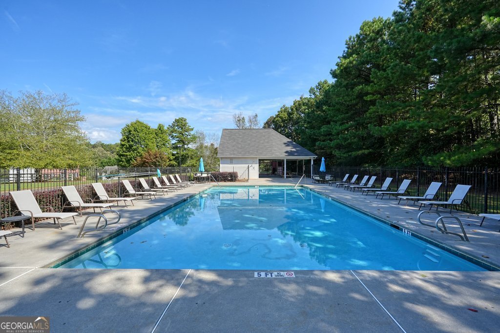 710 Bedford Trace Canton - 44