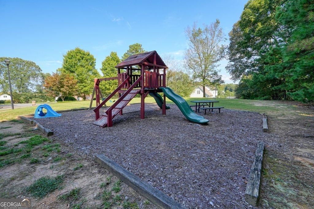 710 Bedford Trace Canton - 46