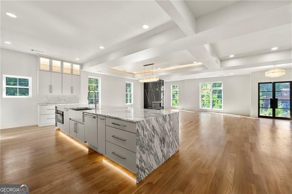 320 Hammond Drive Atlanta - 13