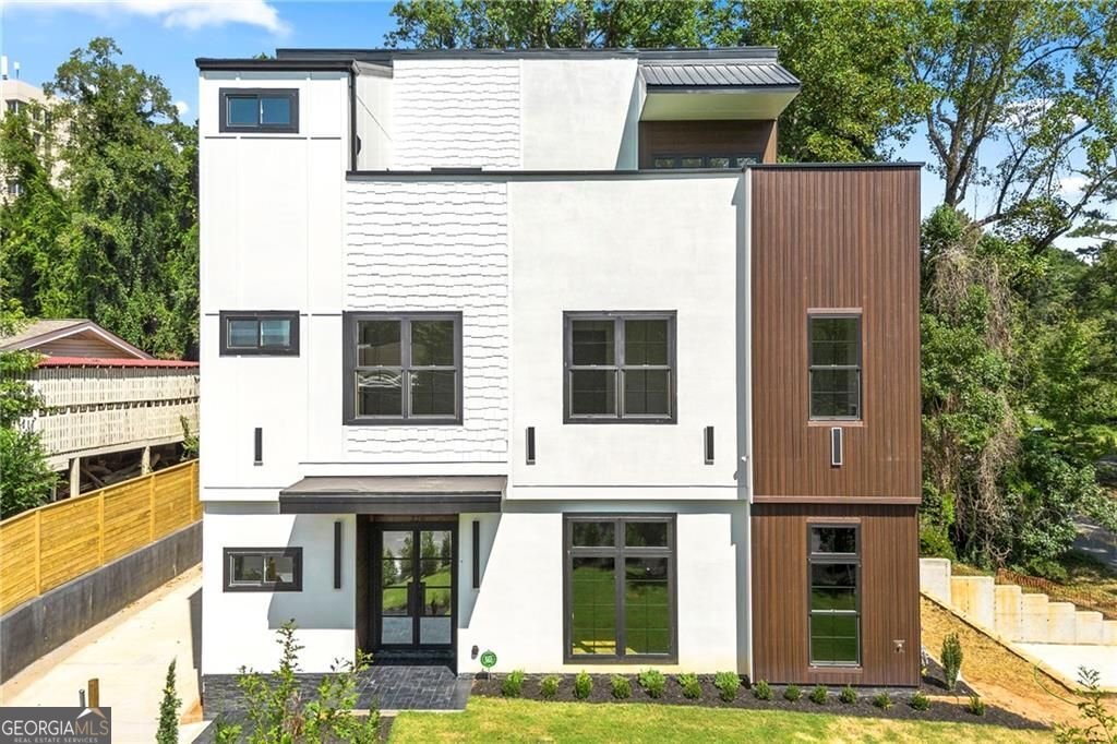 320 Hammond Drive Atlanta - 3